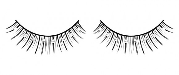 Черные ресницы с сильно разделенными ресничками и серебрянными стразами