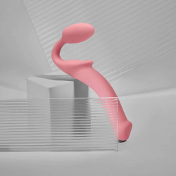 Розовый безремневой страпон Strap-on-me Semi-Realistic Bendable Strap-On size M